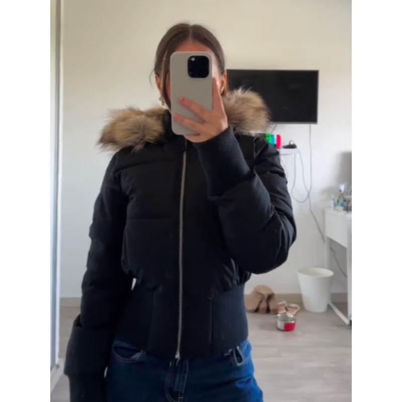 Womens Faux Fur Hooded Jacket, Quilted Cropped Coat, Winter Fashion Outerwear with Zipper Pockets